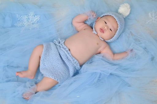 昌吉摸孕妇肚子沾喜气 昌吉摸孕妇肚子沾喜气